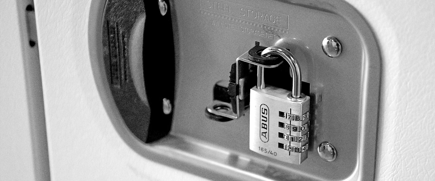 business-storage-header-schloss